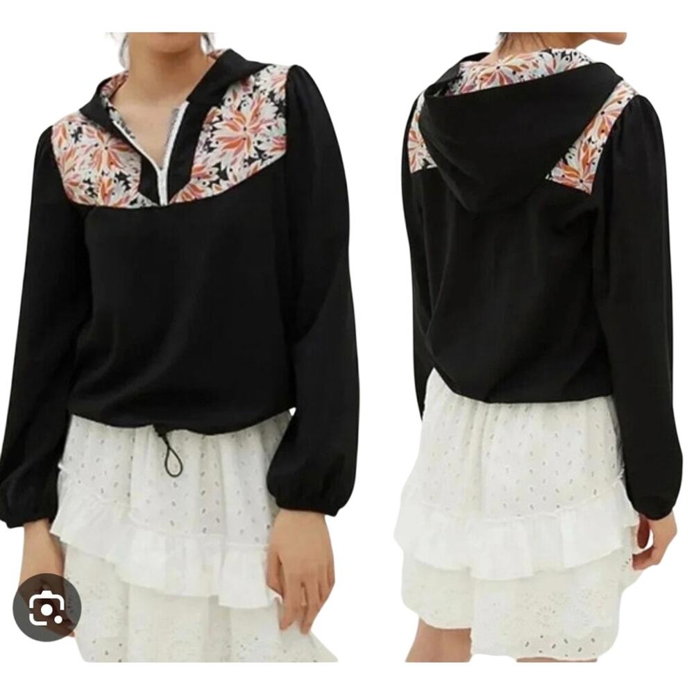 Maeve By Anthropology 1/4 zip Pullover Long Sleeve Hoodie with Floral Panels EUC
